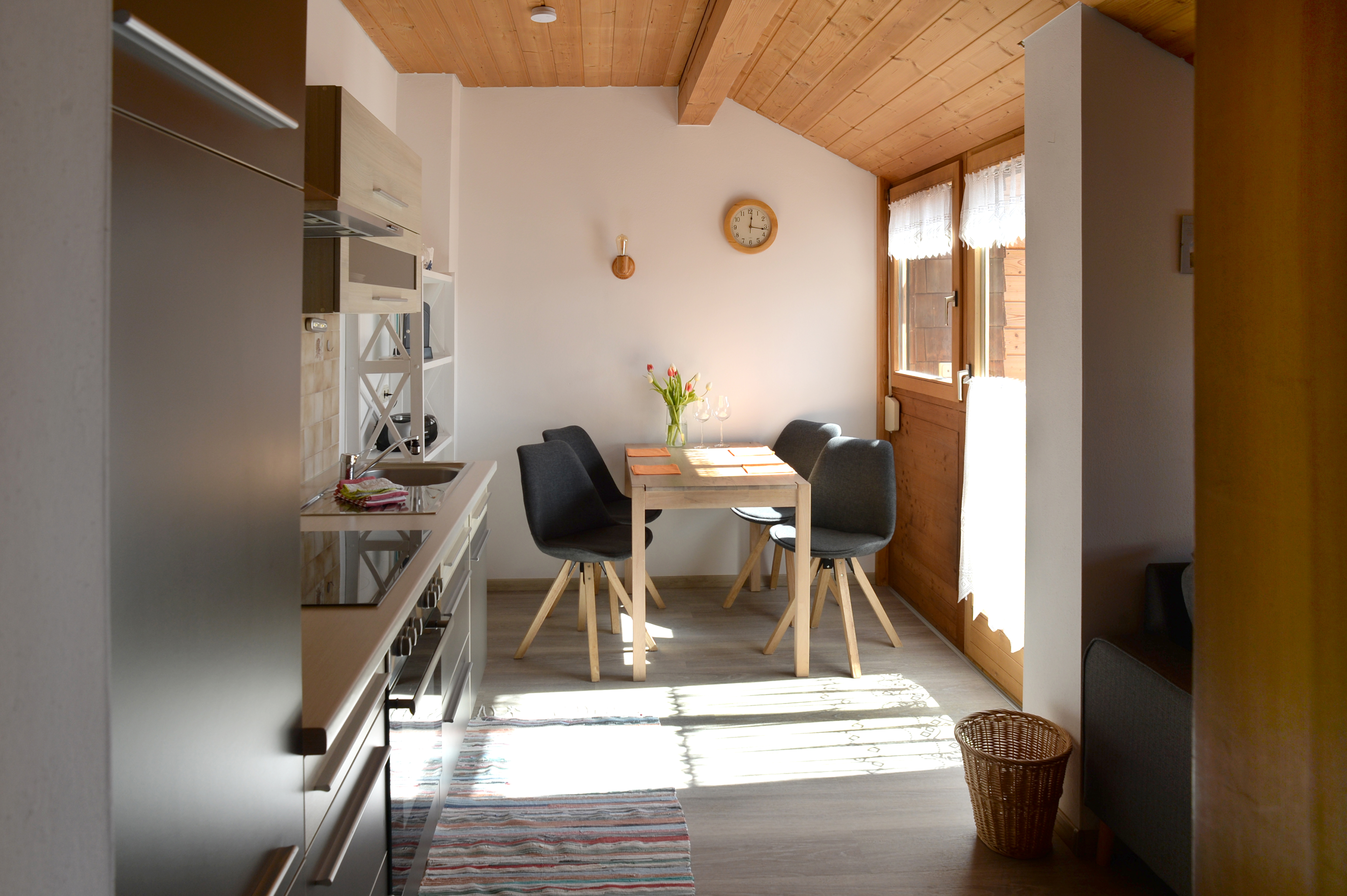 FeWo3-Küche und Esszimmer